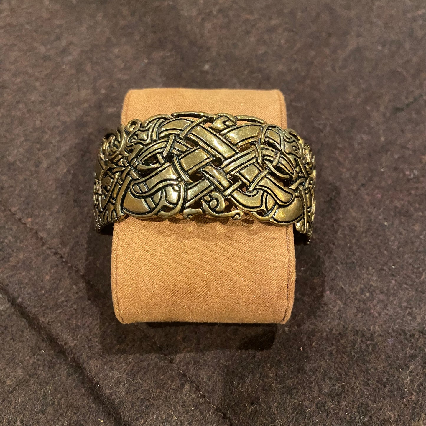 Armreif keltische Fabelwesen