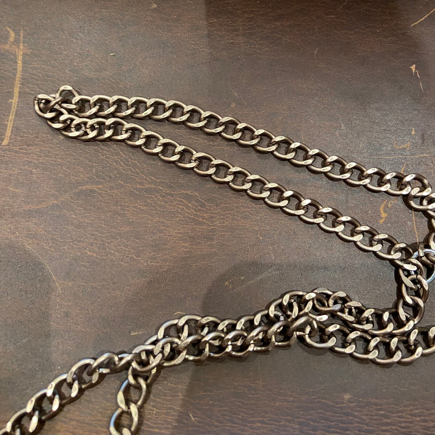 Aluminium Kette messingfarbig
