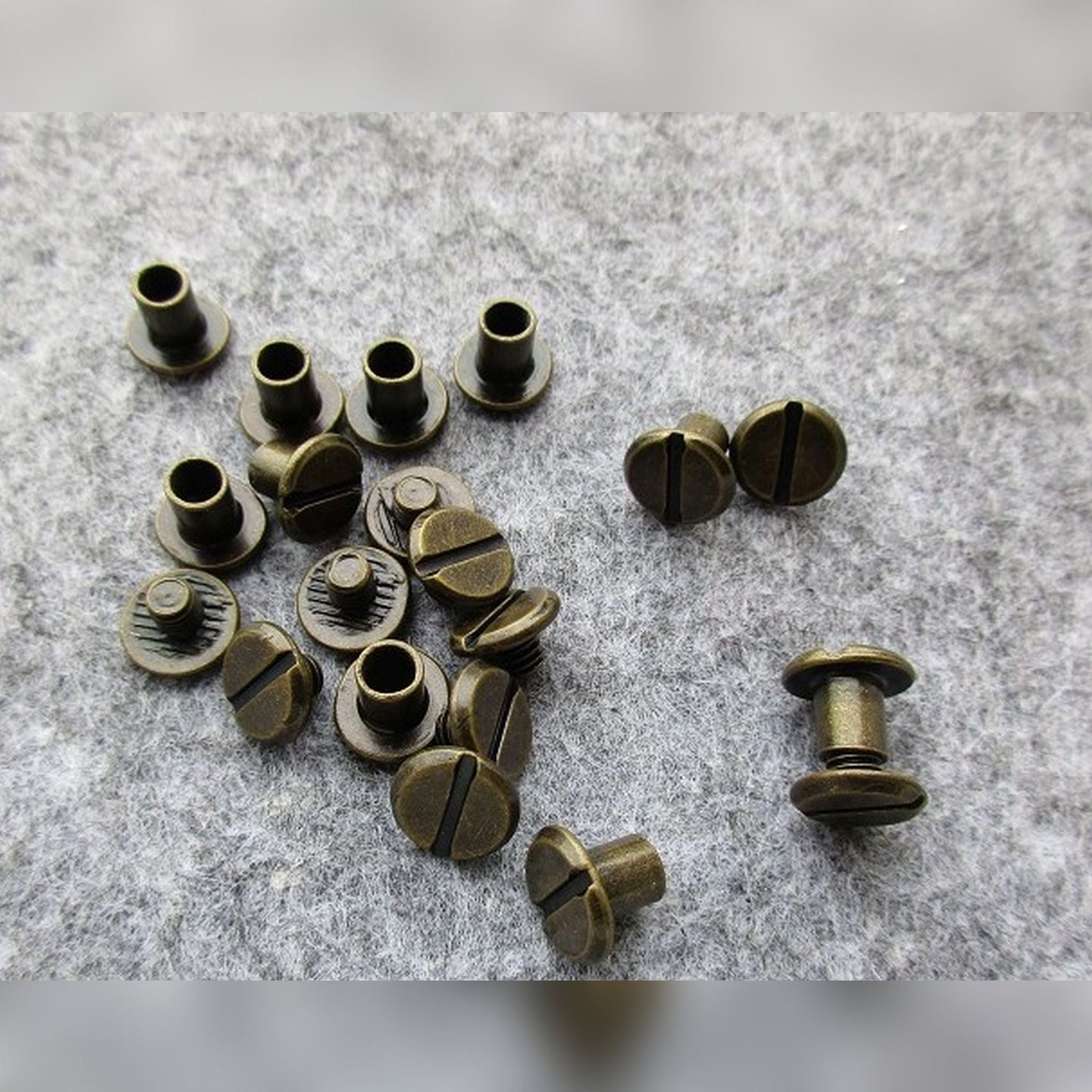 Schrauben als Nieten