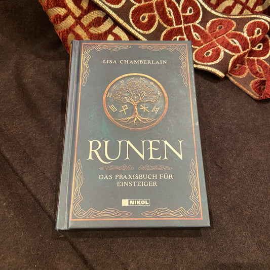 Runen - Das Praxisbuch für Einsteiger