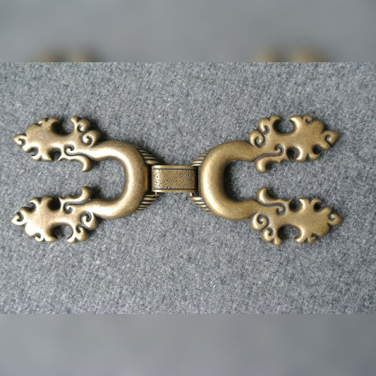 Schliesse Floral messing