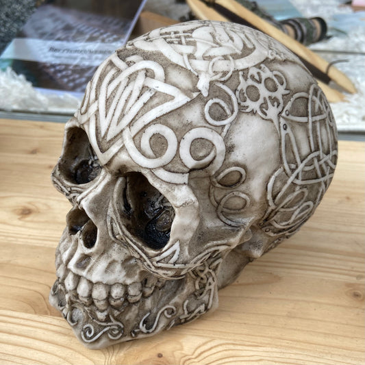 Schädel mit Keltischer Symbolik