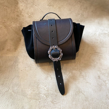 Tasche mit Wildlederseiten