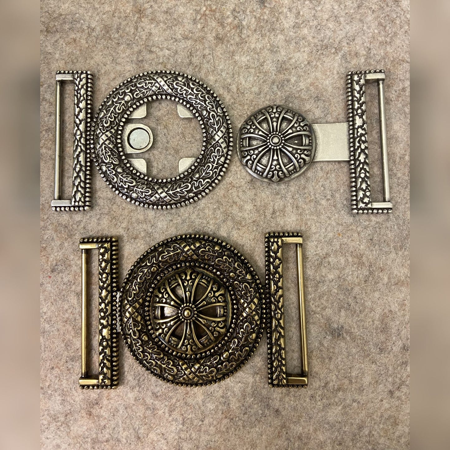 Cape-Verschluss reich