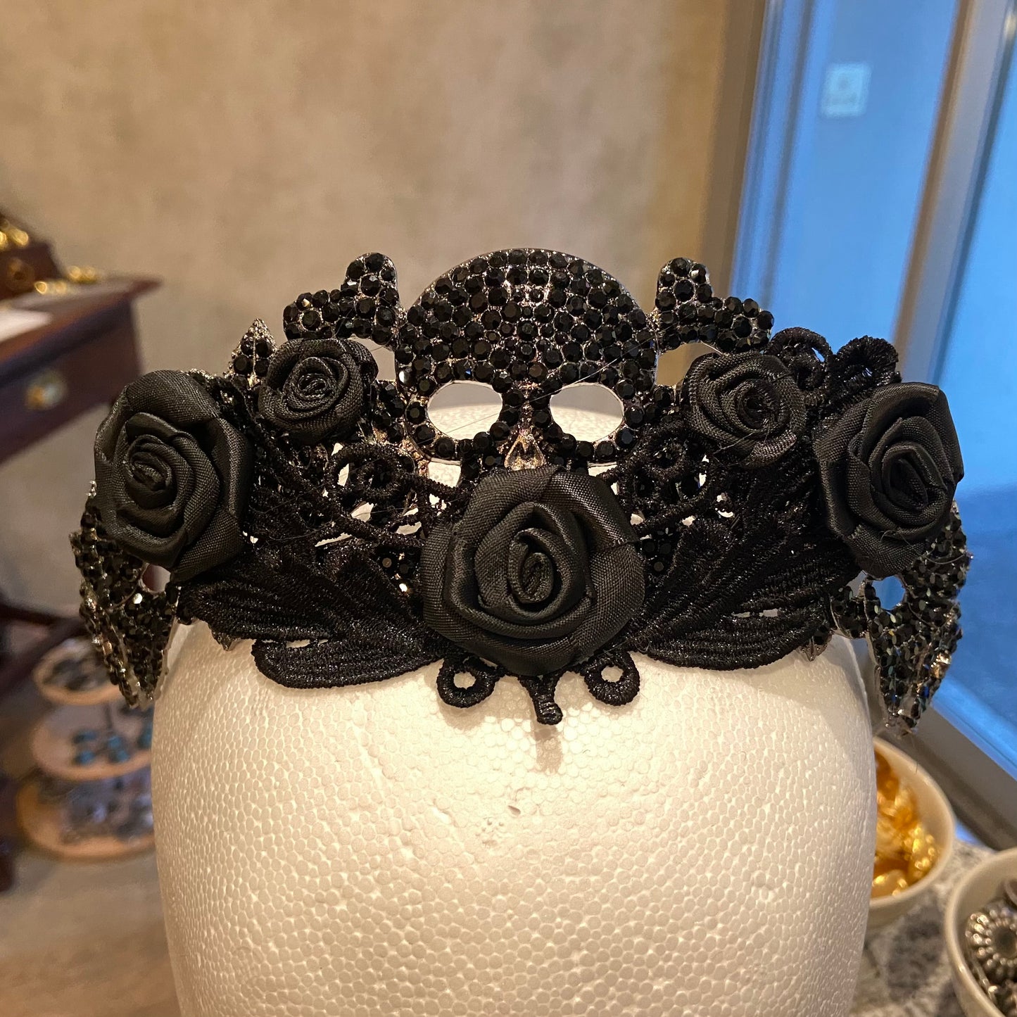 Krone Skull